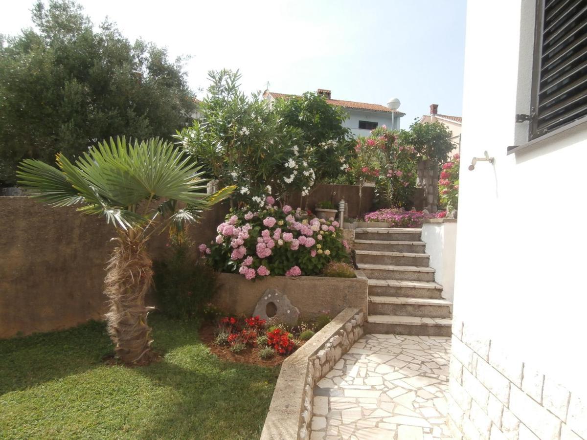 Apartments Mira Krk Krk Town Dış mekan fotoğraf