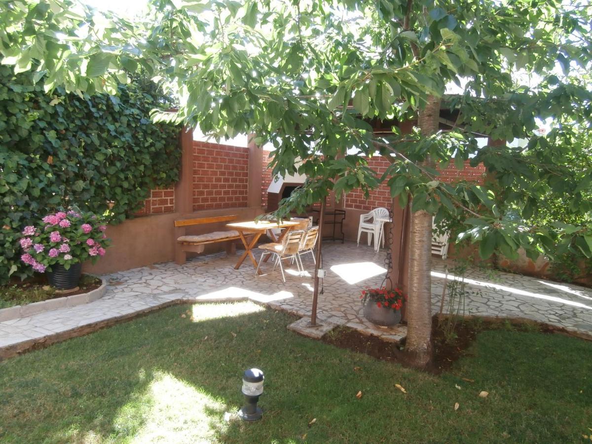 Apartments Mira Krk Krk Town Dış mekan fotoğraf