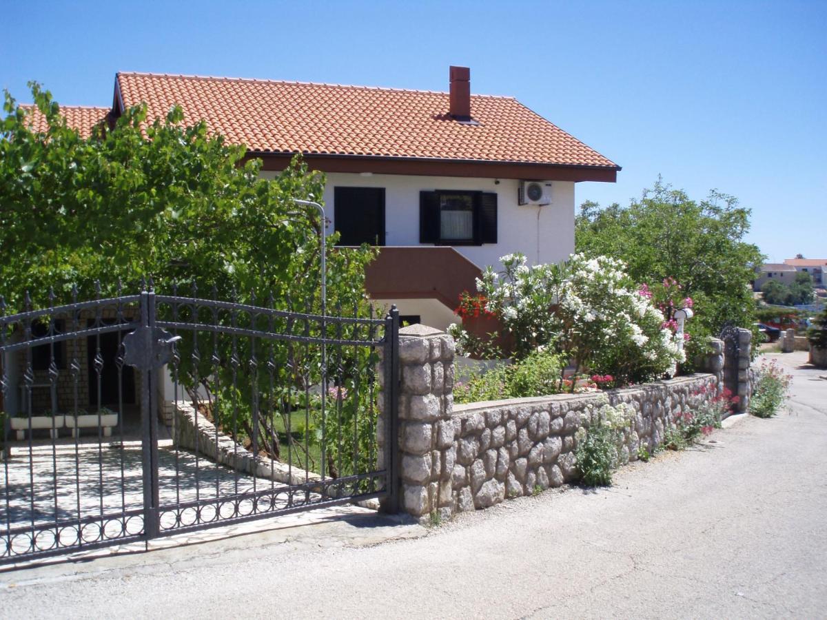 Apartments Mira Krk Krk Town Dış mekan fotoğraf