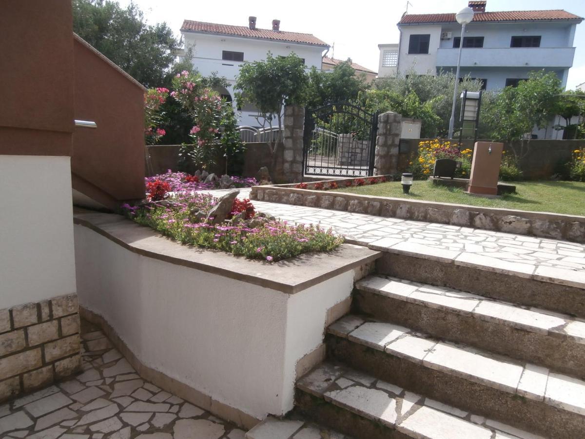 Apartments Mira Krk Krk Town Dış mekan fotoğraf
