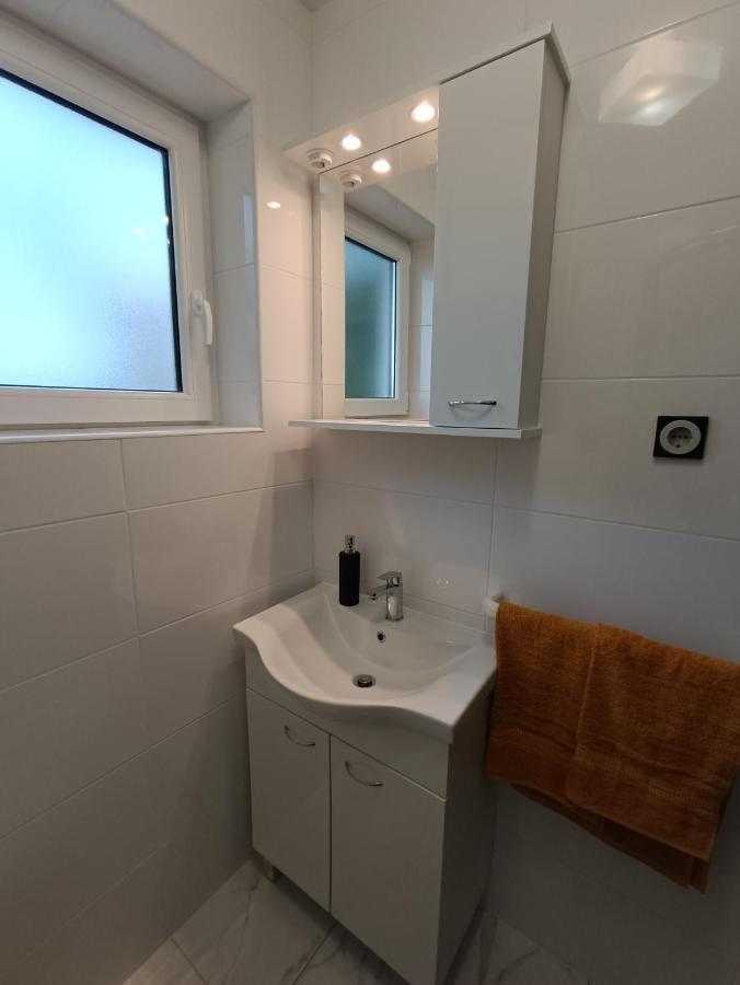 Apartments Mira Krk Krk Town Dış mekan fotoğraf
