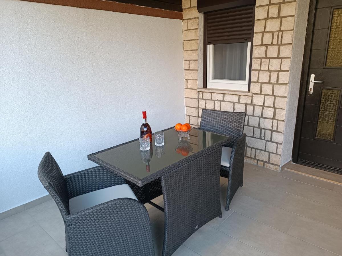 Apartments Mira Krk Krk Town Dış mekan fotoğraf