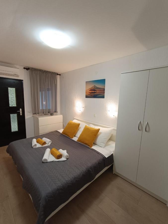 Apartments Mira Krk Krk Town Dış mekan fotoğraf