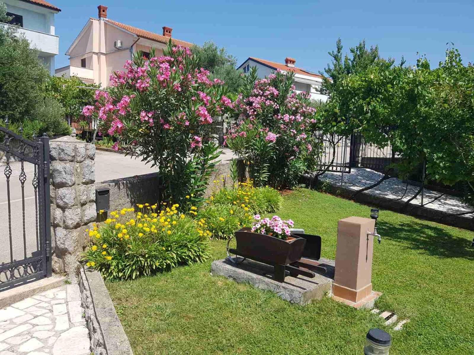Apartments Mira Krk Krk Town Dış mekan fotoğraf